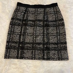 Anne Taylor skirt size 8